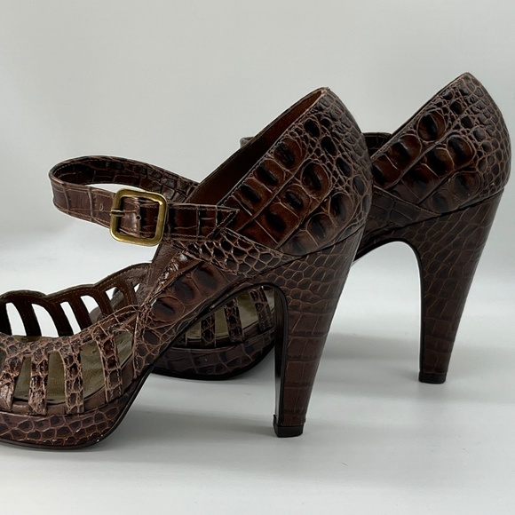 BCB GIRLS Brown Leather, Snake Print High Heels  6M - Picture 2 of 9